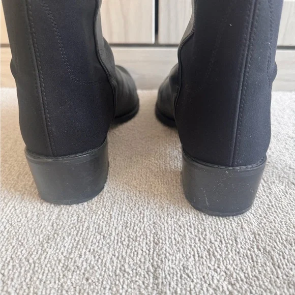 Stuart Weitzman for Russell & Bromley
Women's Half 'n' Half Bold Boots - Picture 10 of 15